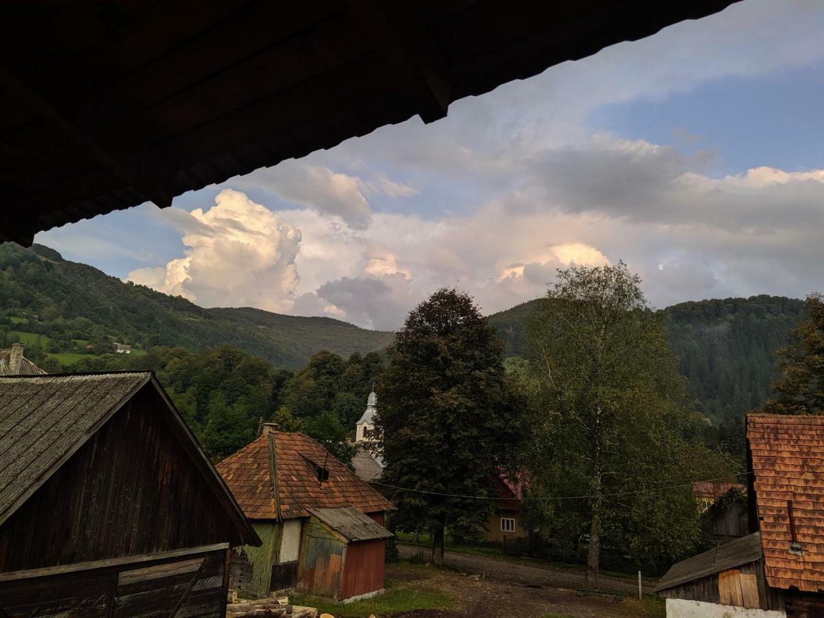 Hostal У Оксани Kvasy Exterior foto